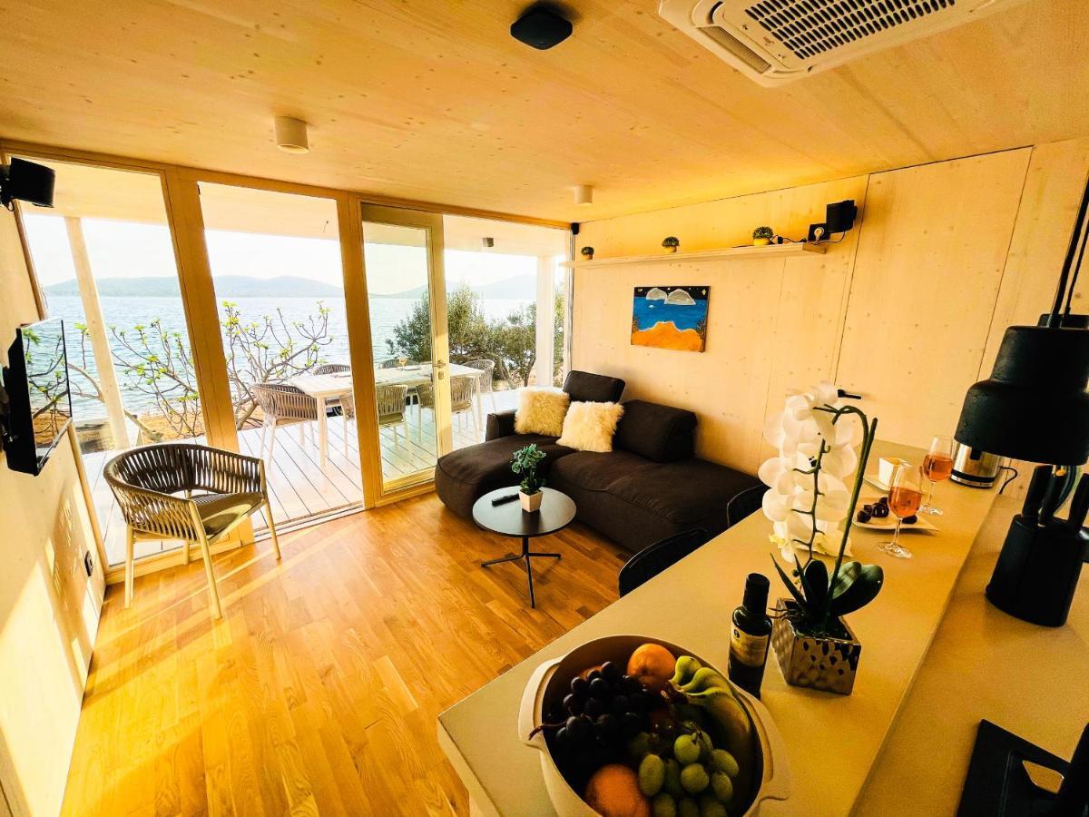 Buqez Eco Resort - Beach Villa 81 - 1St Sea Line By Beach دراغ المظهر الخارجي الصورة